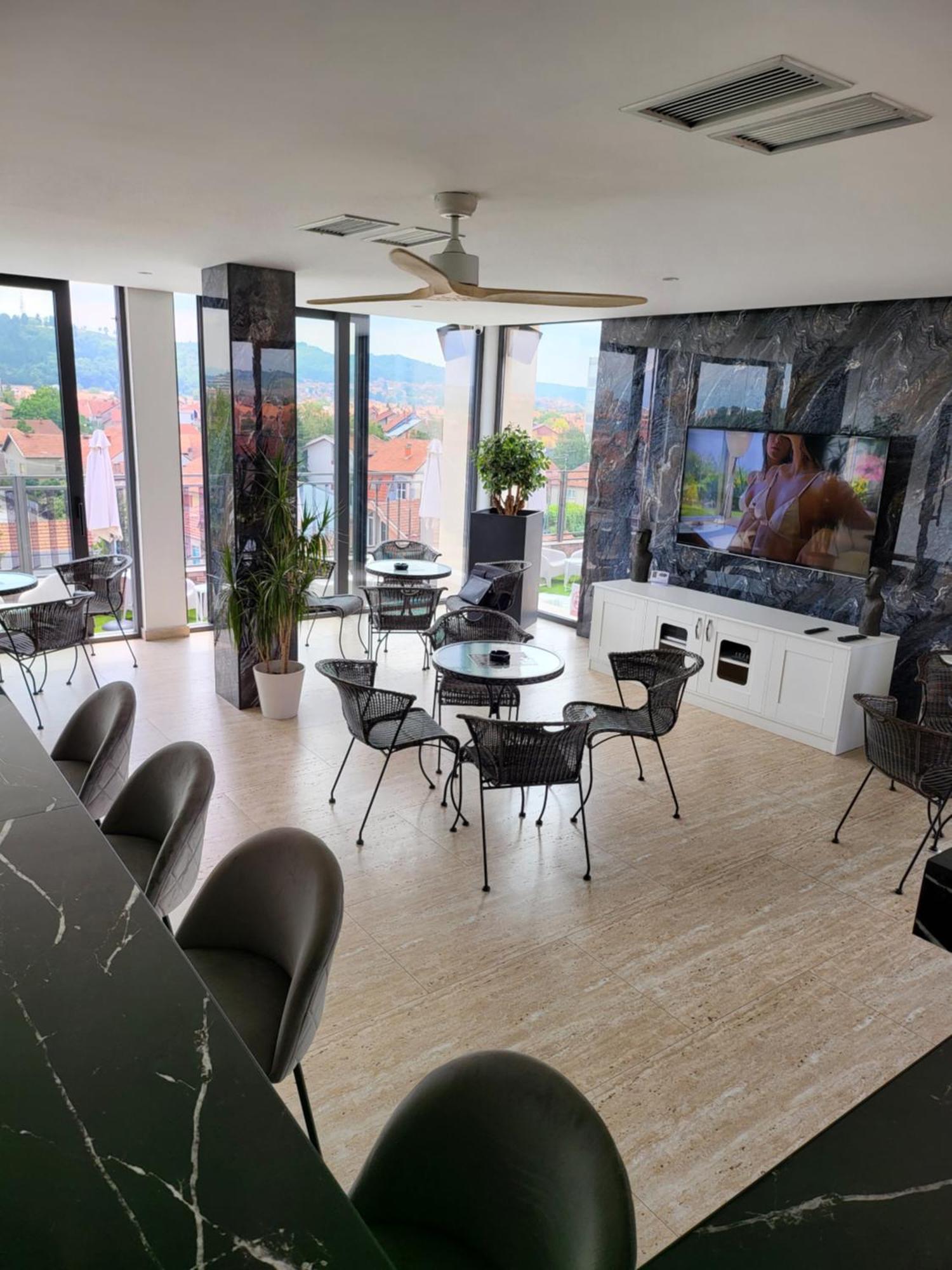 Sky Apartmani & Spa ليسكوفاك الغرفة الصورة