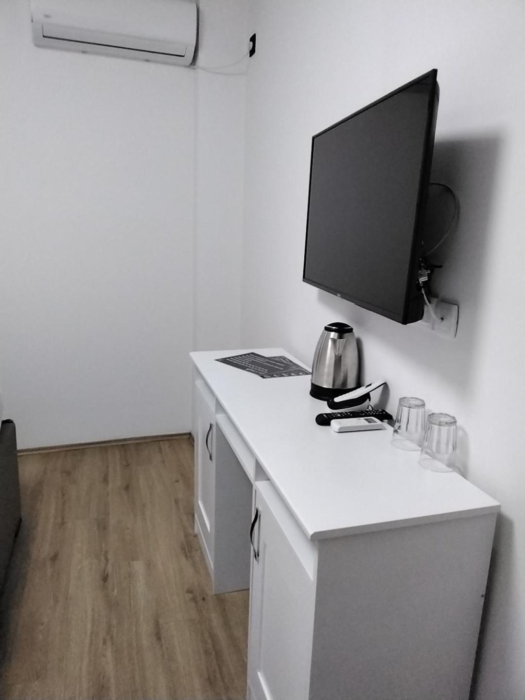 Sky Apartmani & Spa ليسكوفاك الغرفة الصورة
